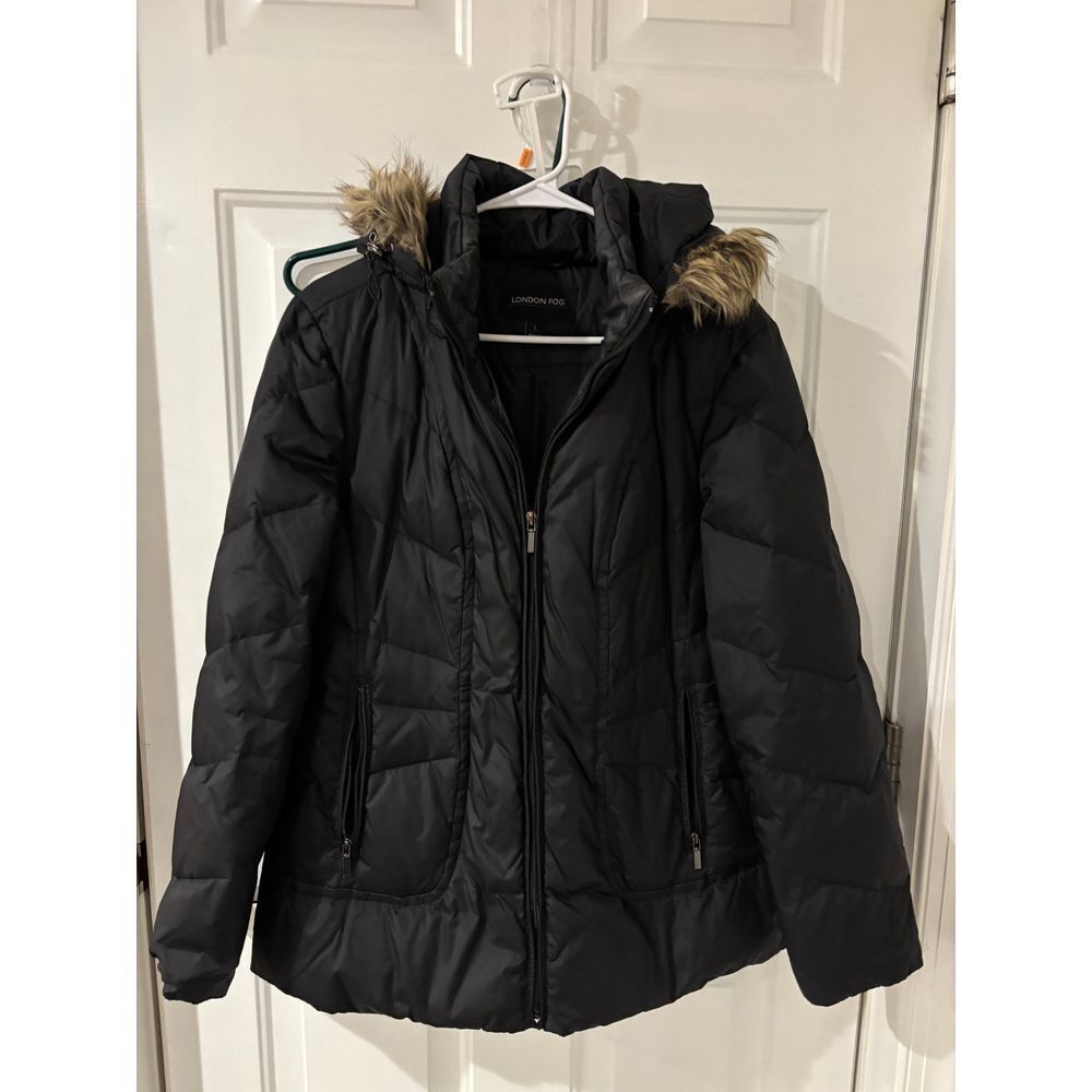 London Fog Black Quilted Winter Puffer Coat with Faux Fur Hood Size L